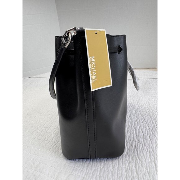 NWT Michael Kors Eden Leather Bucket Shoulder Black Bag Purse - Picture 3 of 13